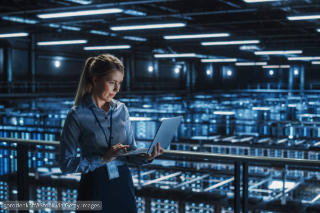 IT: 情報テクノロジー